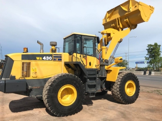 ขายรถตักล้อยาง KOMATSU WA430-5 นำเข้าเองจากญี่ปุ่น สภาพสวยพร้อมใช้ มีVDOการทำงานครับ ขายรถตักล้อยาง KOMATSU WA430-5 นำเข้าเองจากญี่ปุ่น สภาพสวยพร้อมใช้ มีVDOการทำงานครับ