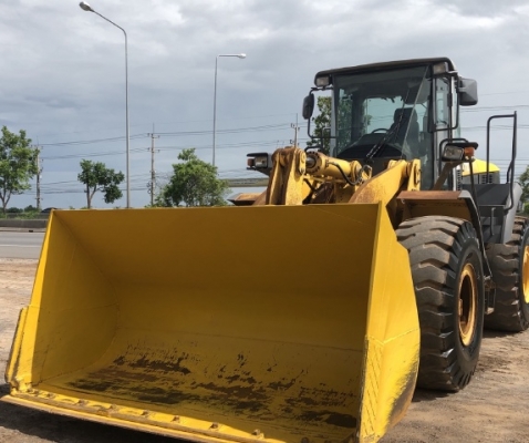 ขายรถตักล้อยาง HITACHI ZW220 (เทียบเท่า WA380-6) นำเข้าเองจากญี่ปุ่น สภาพสวยพร้อมใช้ มีVDOการทำงานครับ