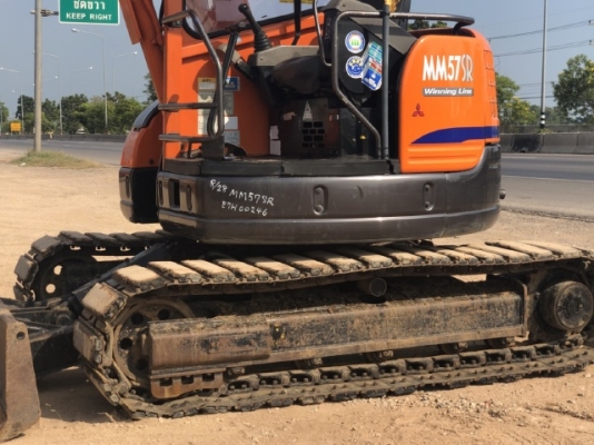 ขายรถขุด MITSUBISHI MM57SR คอลโทรลสั้น ปั๊มนิ้ว นำเข้าเองจากญี่ปุ่น สภาพสวยพร้อมใช้ มีVDOการทำงานครับ