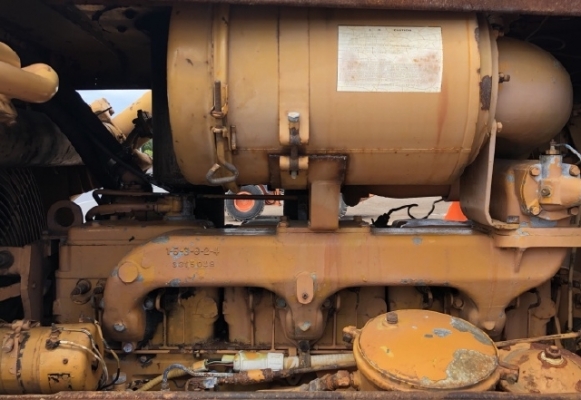 ขายรถดันดิน KOMATSU D80P-12 (D8) นำเข้าเองจากญี่ปุ่น สภาพสวยพร้อมใช้ มีVDOการทำงานครับ ขายรถดันดิน KOMATSU D80P-12 (D8) นำเข้าเองจากญี่ปุ่น สภาพสวยพร้อมใช้ มีVDOการทำงานครับ