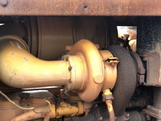 ขายรถดันดิน KOMATSU D80P-12 (D8) นำเข้าเองจากญี่ปุ่น สภาพสวยพร้อมใช้ มีVDOการทำงานครับ ขายรถดันดิน KOMATSU D80P-12 (D8) นำเข้าเองจากญี่ปุ่น สภาพสวยพร้อมใช้ มีVDOการทำงานครับ