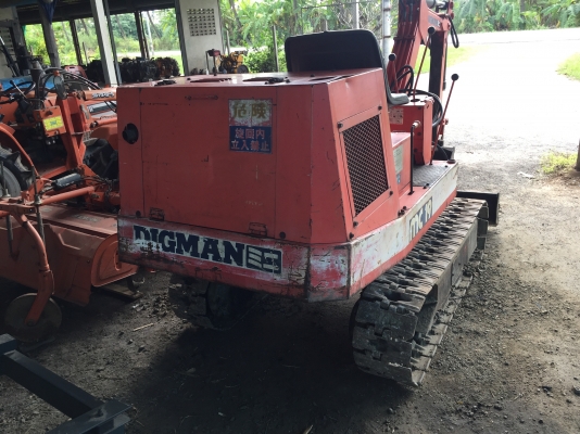 ขายรถแบ็คโฮเก่าญี่ปุ่น ยี่ห้อมิตซูบิชิ mitsubishiรุ่นdigman ขนาดเทียบ pc20 สภาพสวยมากๆพร้อมใช้งาน