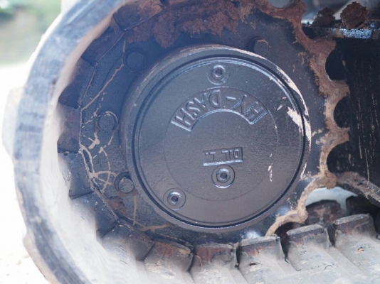 ขายด่วนรถขุดเก่าญี่ปุ่น KOMATSU PC58SF