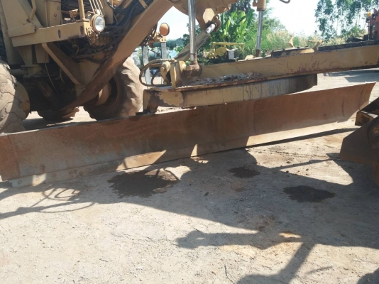 ขายรถเกรด CAT 140 G ราคา 1,700,000 รถ. กทม. ขายรถเกรด CAT 140 G ราคา 1,700,000 รถ. กทม.