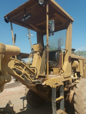 ขายรถเกรด CAT 140 G ราคา 1,700,000 รถ. กทม. ขายรถเกรด CAT 140 G ราคา 1,700,000 รถ. กทม.