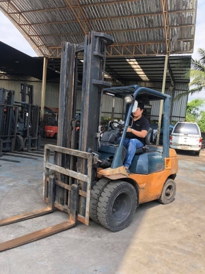 ขายรถฟอร์คลิฟท์toyota7fd25
