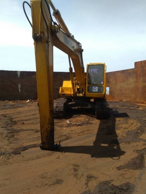 ปิดการขาย!!PC200-3 คอนโทรลสั้น ช่วงล่างเต็ม ทำงานไว ปิดการขาย!!PC200-3 คอนโทรลสั้น ช่วงล่างเต็ม ทำงานไว