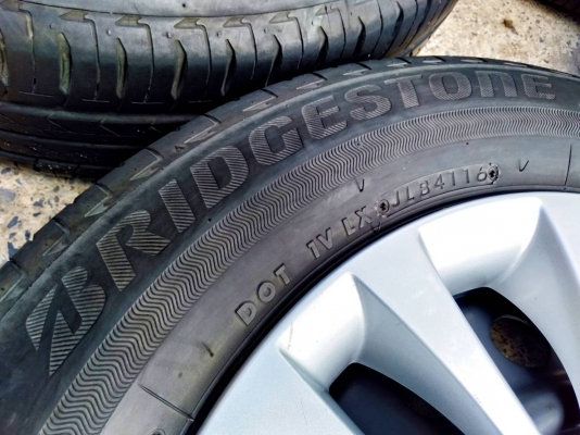 ล้อกระทะเก๋งซูซูกิ ขอบ15 4รู100 พร้อมยางบริดสโตน อีโคเปีย 185/65R15 ปี17,16 ชุด 4ล้อ