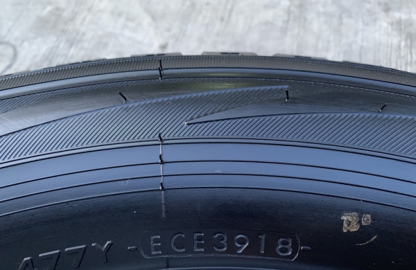 ล้อแม็กป้ายแดง Toyota Revo ขอบ17 พร้อมยางป้ายแดง 265-65-17 Yokohama ปลายปี 18