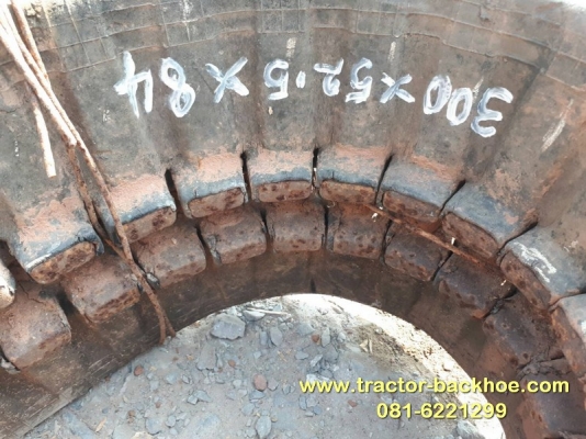 ขาย แทร็กยาง เก่าญี่ปุ่น เบอร์ 300&times;52.5&times;84 ใส่รถขุด แบคโฮ รถเกี่ยวข้าว รถบรรทุกตะขาบ ดั้มเปอร์