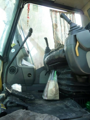 มี VDO ให้ชม.CAT 320 D ราคา 1550000 ราคานี้รวมภาษีแล้วแสนกว่าบาท มี VDO ให้ชม.CAT 320 D ราคา 1550000 ราคานี้รวมภาษีแล้วแสนกว่าบาท