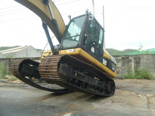 มี VDO ให้ชม.CAT 320 D ราคา 1550000 ราคานี้รวมภาษีแล้วแสนกว่าบาท มี VDO ให้ชม.CAT 320 D ราคา 1550000 ราคานี้รวมภาษีแล้วแสนกว่าบาท