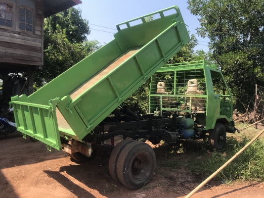 ขายด่วน รถบรรทุกดั๊มเกษตร 6ล้อ