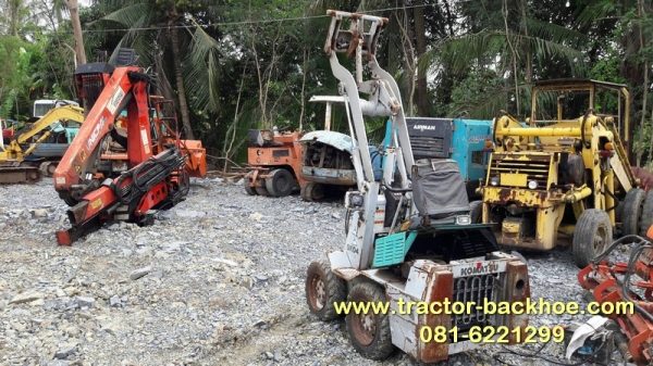 ขาย รถตักล้อยาง KOMATSU SK 04 ไม่มีบุ้งกี๋มา สภาพสวย เก่าญี่ปุ่น ขับเคลื่อน 4 ล้อ ไม่ติดหล่ม