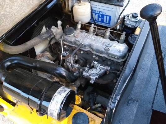 ขายรถยก TCM FD20 Z2S เครื่องดีเซล C240 เสาสูง 3 เมตร ยกได้ 2 ตัน เกียร์ธรรมดา รถนอกนำเข้า ติดต่อ 098-7962549