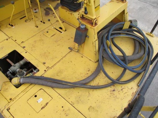 ขายรถบด DYNAPAC รุ่น CP202W หน้า3 หลัง 4 ปี 1999 นำเข้าจากญี่ปุ่น สภาพดี เดิมๆพร้อมใช้ ไมล์น้อย 2800 กม.โทร084-5424150 line id : rapinzat