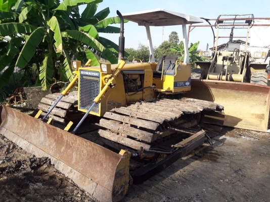 ขายรถแทร็กเตอร์D2-6PLL พร้อมใช้งาน เครื่องดี ช่วงล่างสวย  ขาย285000 ????โทร0616613023แพรว