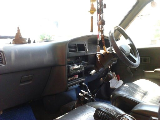 TOYOTA HILUX MIGHTY-X 2.5 STATIONWAGON 5 ประตู สภาพสวย รถใช้รักษา