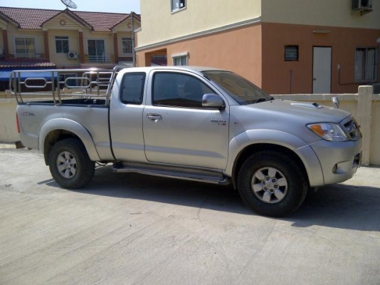 toyota vigo 4x4 2.5Cab