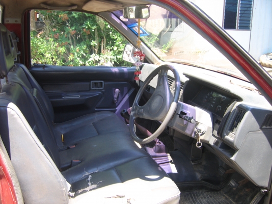 ขายรถกะบะนิสสัน ปี 94 เครื่องฝาแดงเรียบ มีคนจองแล้วครับ ขายรถกะบะนิสสัน ปี 94 เครื่องฝาแดงเรียบ มีคนจองแล้วครับ