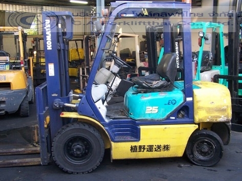 ขาย รถโฟล์คลิฟท์ KOMATSU รุ่น FD25-14