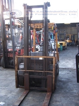 ขายรถ โฟล์คลิฟท์ TCM รุ่น FD25Z5
