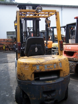 ขายรถ โฟล์คลิฟท์ TCM รุ่น FD25Z5