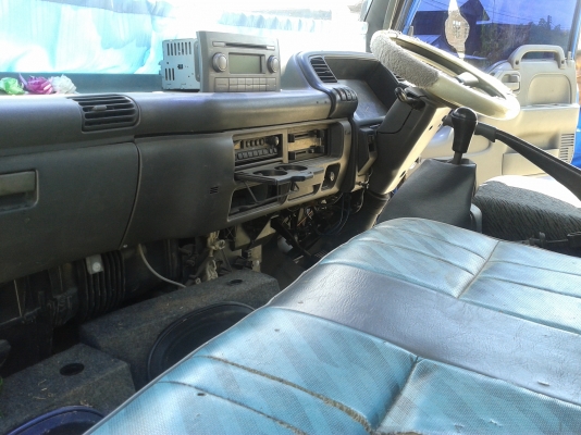 ขาย6ล้อบรรทุกNPR พ.เพาเวอร์ เบรกทิฟฟี่  เฟืองท้าย F