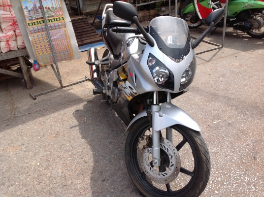 ขายถูก cbr 150 วิ่งน้อย