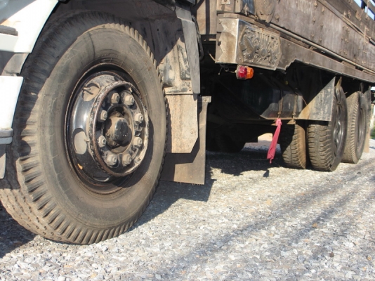 10ล้อ 3H สิงห์ไฮเทค เพลาเดียว 195แรง 10ล้อ 3H สิงห์ไฮเทค เพลาเดียว 195แรง