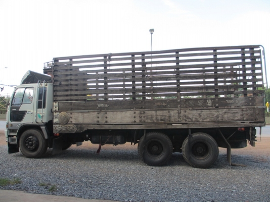 10ล้อ 3H สิงห์ไฮเทค เพลาเดียว 195แรง 10ล้อ 3H สิงห์ไฮเทค เพลาเดียว 195แรง