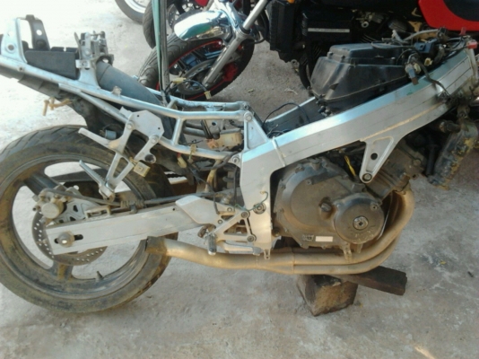 small bike// อุดร // ระเบิดแล้ว ซาก cbr250 เหลือส่วนหลัง เครื่อง คาบูร์ สวิงอาร์ม ล้อหลัง หม้อน้ำ โซ่ สเตอร์ small bike// อุดร // ระเบิดแล้ว ซาก cbr250 เหลือส่วนหลัง เครื่อง คาบูร์ สวิงอาร์ม ล้อหลัง หม้อน้ำ โซ่ สเตอร์