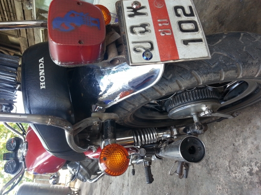 ขาย  honda gl500 พร้อมทะเบียน สีแดงสด สภาพเยี่ยม