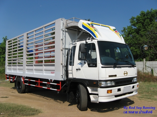 ขาย 6ล้อ ฮีโน่ สมอทอง 220 แรง ยาว 7.20 ปี 2001 สภาพสวยเดิมเครื่องดี พร้อมใช้งาน ชมก่อนได้ครับ สนใจติดต่อ 081-9425443