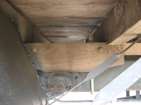 ขาย 6ล้อ ฮีโน่ สมอทอง 220 แรง ยาว 7.20 ปี 2001 สภาพสวยเดิมเครื่องดี พร้อมใช้งาน ชมก่อนได้ครับ สนใจติดต่อ 081-9425443