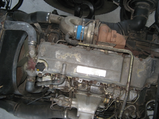 ขาย 6ล้อ ฮีโน่ สมอทอง 220 แรง ยาว 7.20 ปี 2001 สภาพสวยเดิมเครื่องดี พร้อมใช้งาน ชมก่อนได้ครับ สนใจติดต่อ 081-9425443