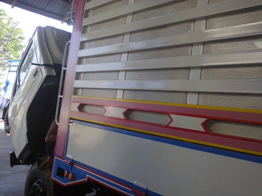 ขายหกล้อดั้มเกษตร  ISUZU NPR 115 แรง มีไฟแนนซ์จัดให้ 350000บาท