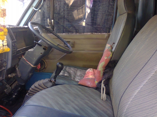 ขายหกล้อ ISUZU NKR 110 แรง