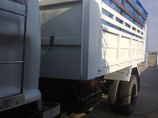 ขายหกล้อดั้มดิน ISUZU 145 แรง