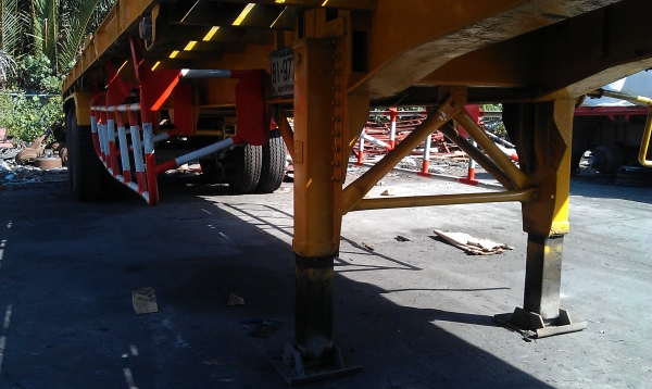 ขายหางพื้นเรียบ12เมตรพร้อมใช้งาน ขายหางพื้นเรียบ12เมตรพร้อมใช้งาน