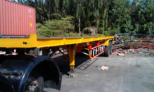 ขายหางพื้นเรียบ12เมตรพร้อมใช้งาน ขายหางพื้นเรียบ12เมตรพร้อมใช้งาน