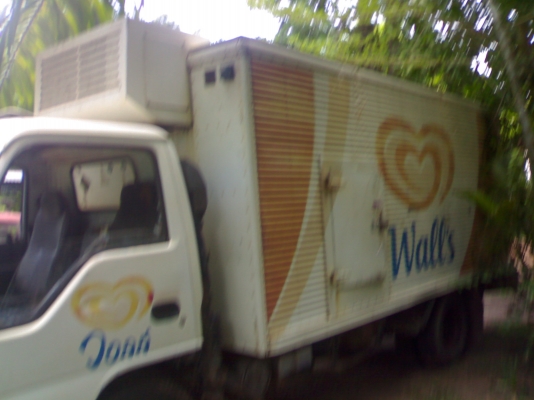 ขายตู้ทำความเย็นถอดจากรถไอติมวอลสภาพใช้งานได้ปกติ มี2ตู้คับ