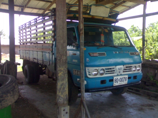 ขาย6ล้อ isuzu 100แรง วางเครื่อง115 คานหน้า115 ช่วงล่างเอฟ เกียร์ล๊อค ขาย6ล้อ isuzu 100แรง วางเครื่อง115 คานหน้า115 ช่วงล่างเอฟ เกียร์ล๊อค