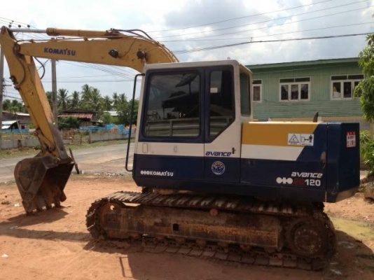KOMATSU PC120-5เก่านอก ไฟฟ้าครบ เอวแน่น รถทำงานอยู่