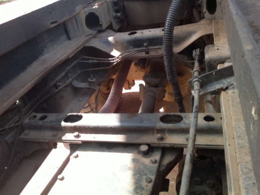 รถฮีโน่ 10 ล้อดั๊ม F18  187 แรงม้า  สนใจติดต่อ 081 - 6079515