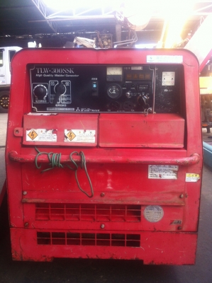 ขาย ตู้เชื่อม+ปั่นไฟ Denyo 9.9kva ครับ ขาย ตู้เชื่อม+ปั่นไฟ Denyo 9.9kva ครับ