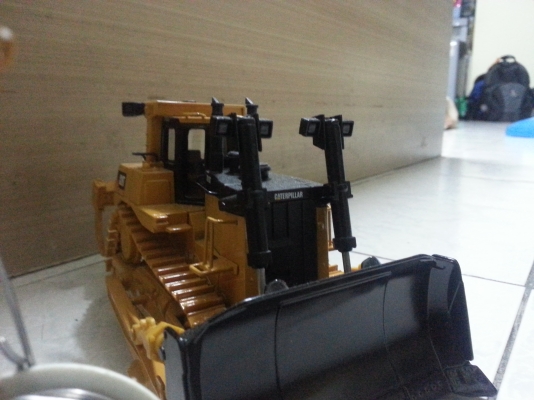 โมเดล catterpillar รถแทรกเตอร์ มีหลายรุ่นคับ รายเอียดน่าสะสมคับ สนใจโทสอบถามได้ตลอดคับ โมเดลรถแบบอื่นก็มีคับ โมเดล catterpillar รถแทรกเตอร์ มีหลายรุ่นคับ รายเอียดน่าสะสมคับ สนใจโทสอบถามได้ตลอดคับ โมเดลรถแบบอื่นก็มีคับ