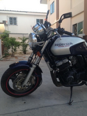 ขาย HONDA CB400 SF ปี94 ท่อแต่งไททาเนียมทั้งเส้น ยางใหม่ ขาย HONDA CB400 SF ปี94 ท่อแต่งไททาเนียมทั้งเส้น ยางใหม่