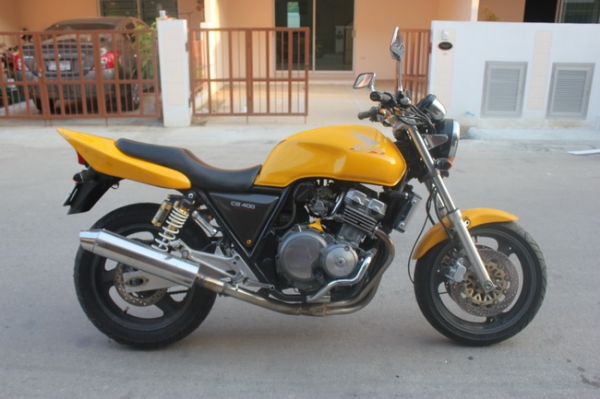 ขาย CB400 ปี93 อินวอยล์พร้อมสรรพสามิต ท่อแต่ง