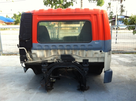 ขายหัวเก๋งรถ มิตซูบิชิ หกล้อ หัวนอก รุ่นใหม่ สภาพดี ขายหัวเก๋งรถ มิตซูบิชิ หกล้อ หัวนอก รุ่นใหม่ สภาพดี